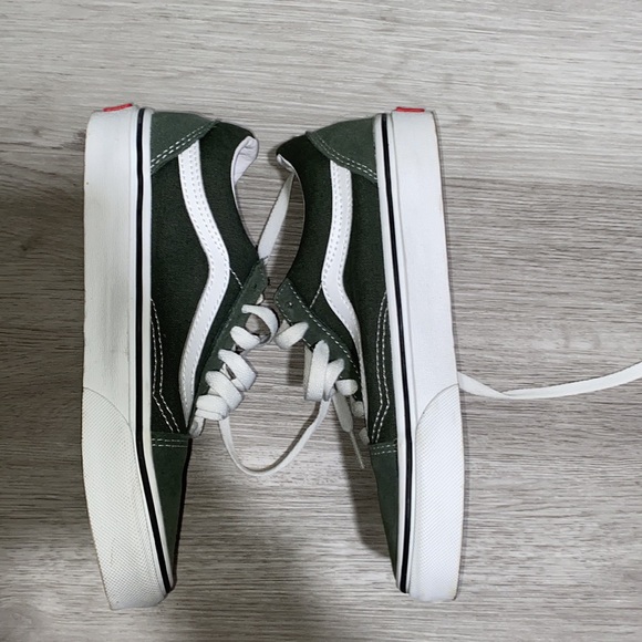 Old School Vans in Color Olive - Picture 4 of 5